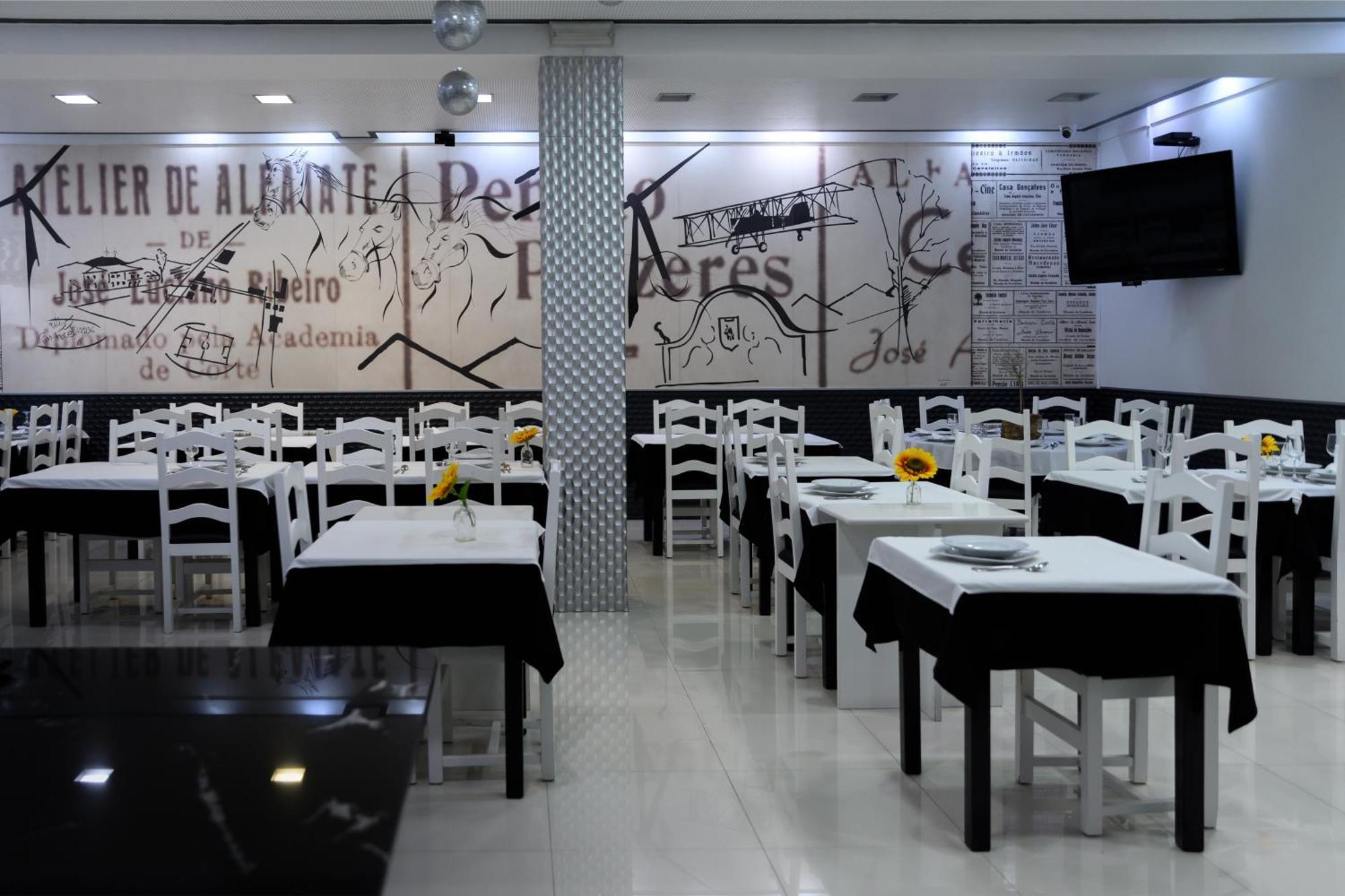 Hotel Alendouro Macedo de Cavaleiros Dış mekan fotoğraf